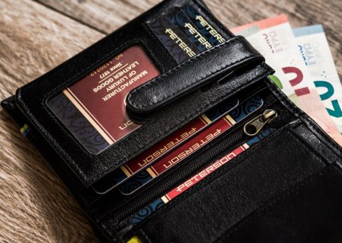 Skórzany portfel z godłem i barwami Ukrainy - Peterson Skórzany portfel z godłem i barwami Ukrainy - Peterson