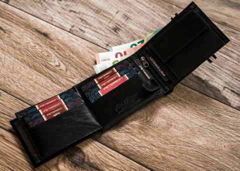 Zestaw prezentowy: czarny skórzany portfel męski i etui na karty — Peterson