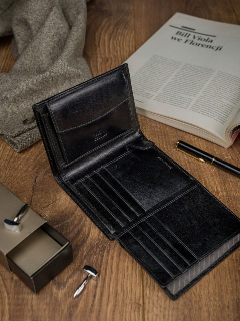 Skórzany portfel męski z systemem RFID Protect - Rovicky Skórzany portfel męski z systemem RFID Protect - Rovicky