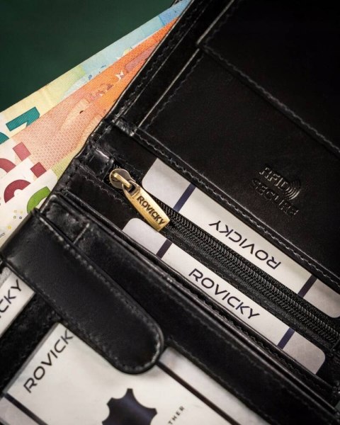 Duży, skórzany portfel męski z systemem RFID - Rovicky Duży, skórzany portfel męski z systemem RFID - Rovicky