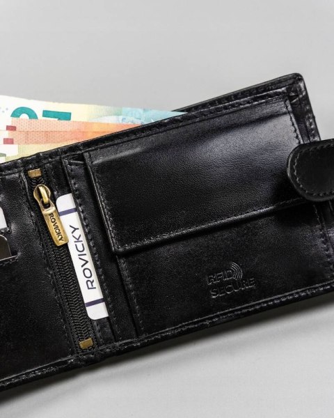 Skórzany portfel męski z systemem RFID - Rovicky Skórzany portfel męski z systemem RFID - Rovicky
