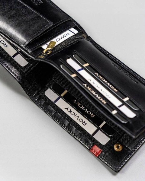 Skórzany portfel męski z systemem RFID - Rovicky Skórzany portfel męski z systemem RFID - Rovicky