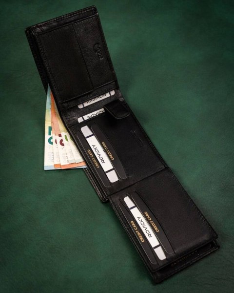 Duży, skórzany portfel męski z systemem RFID - Rovicky Duży, skórzany portfel męski z systemem RFID - Rovicky
