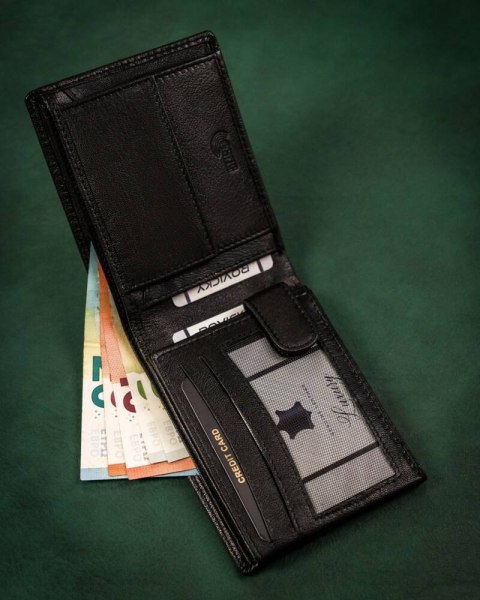 Duży, skórzany portfel męski z systemem RFID - Rovicky Duży, skórzany portfel męski z systemem RFID - Rovicky