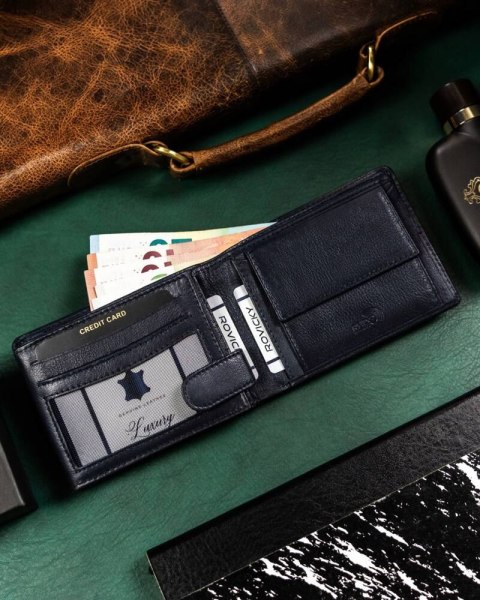 Duży, skórzany portfel męski z systemem RFID - Rovicky Duży, skórzany portfel męski z systemem RFID - Rovicky