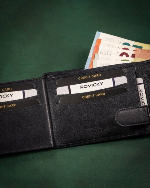 Duży, skórzany portfel męski z systemem RFID - Rovicky Duży, skórzany portfel męski z systemem RFID - Rovicky