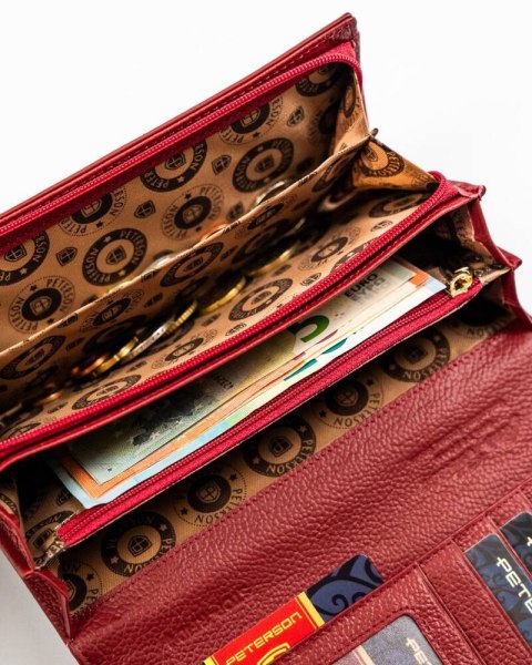 Elegancki lakierowany portfel skórzany z technologią RFID - Peterson Elegancki lakierowany portfel skórzany z technologią RFID - Peterson