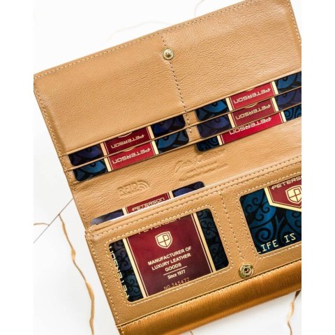 Elegancki portfel damski w kolorze złota z lakierowanej skóry - Peterson Elegancki portfel damski w kolorze złota z lakierowanej skóry - Peterson