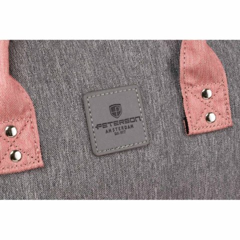 Plecak damski typu mommy bag w szaro-różowym kolorze - Peterson Plecak damski typu mommy bag w szaro-różowym kolorze - Peterson