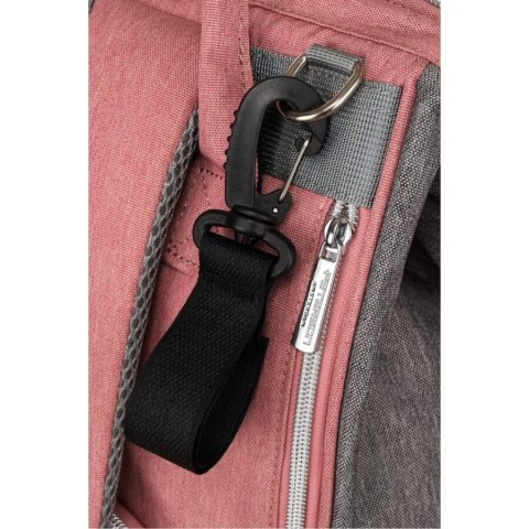 Plecak damski typu mommy bag w szaro-różowym kolorze - Peterson Plecak damski typu mommy bag w szaro-różowym kolorze - Peterson