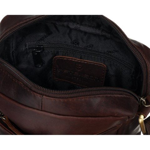 Męska torba crossbody ze skóry naturalnej z kieszeniami- Peterson Męska torba crossbody ze skóry naturalnej z kieszeniami- Peterson