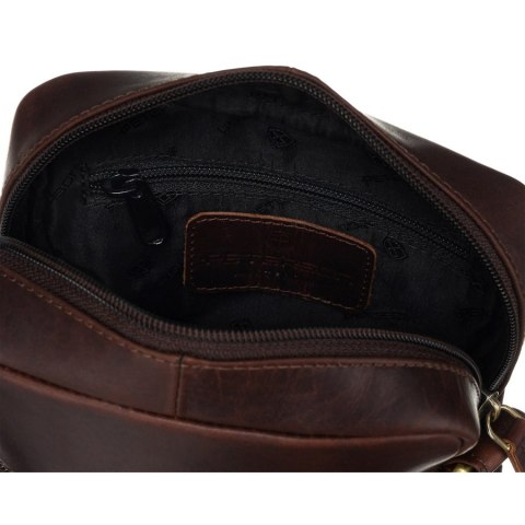Torba męska crossbody z gładkiej skóry naturalnej - Peterson Torba męska crossbody z gładkiej skóry naturalnej - Peterson