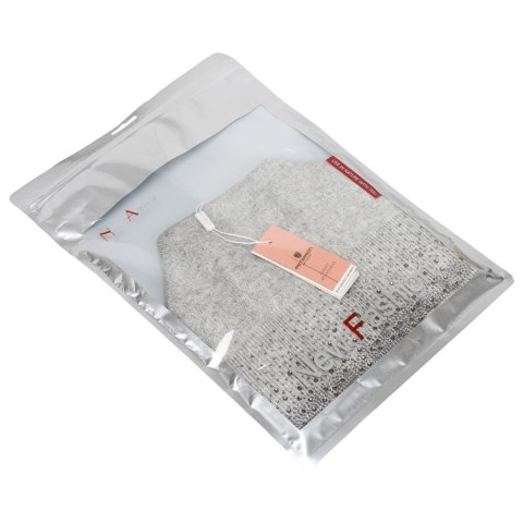 Ciepła czapka beanie z błyszczącymi kryształkami - Peterson Ciepła czapka beanie z błyszczącymi kryształkami - Peterson