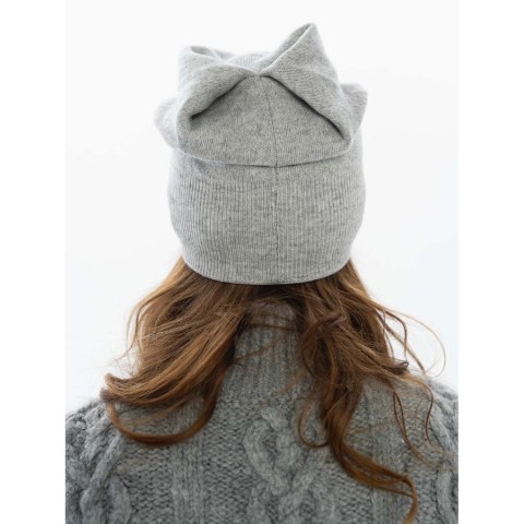 Ciepła czapka beanie z błyszczącymi kryształkami - Peterson Ciepła czapka beanie z błyszczącymi kryształkami - Peterson