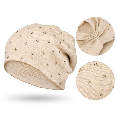 Elegancka czapka slouchy z kryształkami beżowa - Peterson Elegancka czapka slouchy z kryształkami beżowa - Peterson