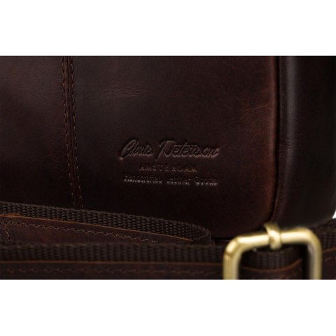 Torba męska crossbody z gładkiej skóry naturalnej - Peterson Torba męska crossbody z gładkiej skóry naturalnej - Peterson