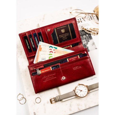 Elegancki, skórzany portfel damski w czerwonym kolorze zamykany na zatrzask - Peterson Elegancki, skórzany portfel damski w czerwonym kolorze zamykany na zatrzask - Peterson