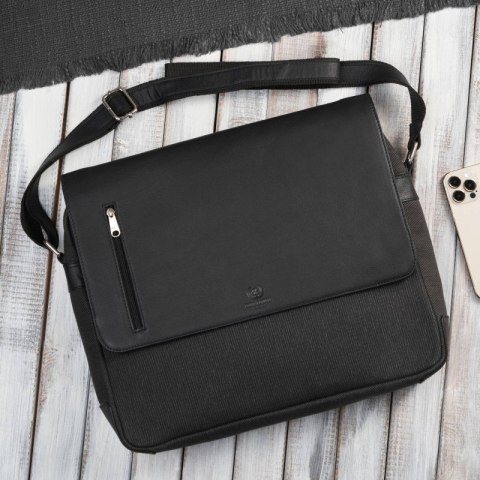 Torba męska na ramię na laptopa ze skóry naturalnej i canvasu czarna Paolo Peruzzi AY-02-BL Torba męska na ramię na laptopa ze skóry naturalnej i canvasu czarna Paolo Peruzzi AY-02-BL