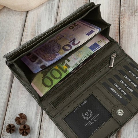 Portfel damski skórzany duży ciemnozielony croco z ochroną RFID Paolo Peruzzi AL-02-GB Portfel damski skórzany duży ciemnozielony croco z ochroną RFID Paolo Peruzzi AL-02-GB