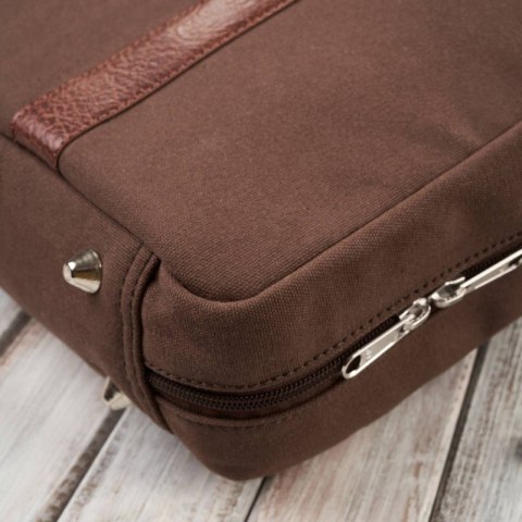 Torba męska na ramię lub do ręki wegańska do pracy na laptopa brązowa Paolo Peruzzi E-14-BR Torba męska na ramię lub do ręki wegańska do pracy na laptopa brązowa Paolo Peruzzi E-14-BR