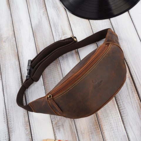 Saszetka nerka męska skórzana w stylu vintage Paolo Peruzzi T-89-HBR Saszetka nerka męska skórzana w stylu vintage Paolo Peruzzi T-89-HBR