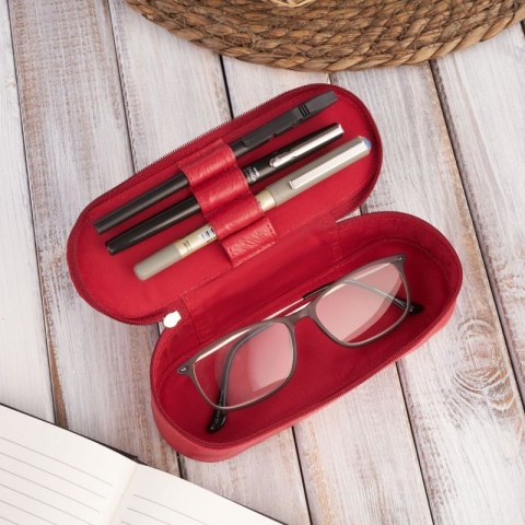 Skórzane etui na okulary piórnik czerwony Paolo Peruzzi T-82-RD Skórzane etui na okulary piórnik czerwony Paolo Peruzzi T-82-RD