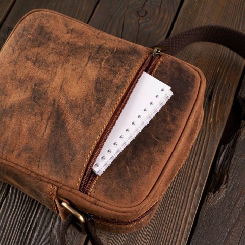 Torba męska skórzana saszetka na ramię Paolo Peruzzi T-75-HBR Torba męska skórzana saszetka na ramię Paolo Peruzzi T-75-HBR