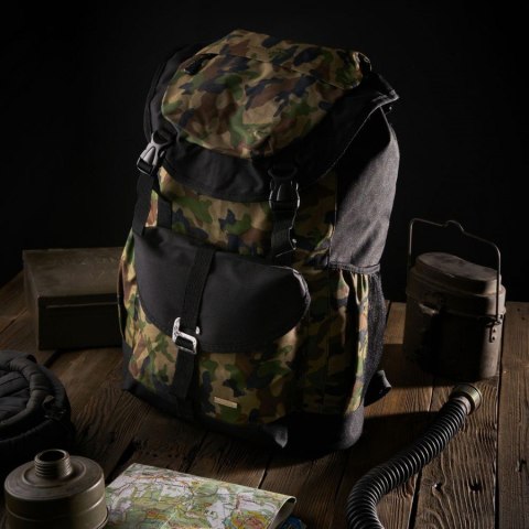 Pojemny plecak trekkingowy moro Paolo Peruzzi V-12-MZ Pojemny plecak trekkingowy moro Paolo Peruzzi V-12-MZ