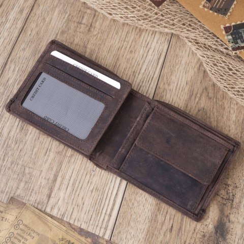 Portfel męski skórzany z ochroną RFID Paolo Peruzzi T-02-BR Portfel męski skórzany z ochroną RFID Paolo Peruzzi T-02-BR