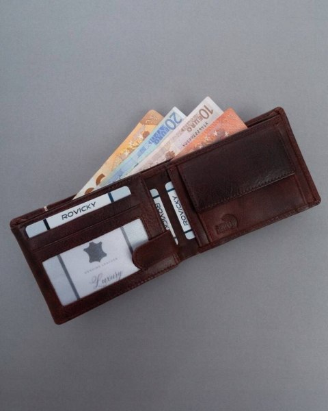 Duży, patriotyczny portfel męski z systemem RFID Duży, patriotyczny portfel męski z systemem RFID