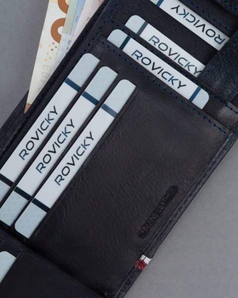 Duży, patriotyczny portfel męski z systemem RFID Duży, patriotyczny portfel męski z systemem RFID