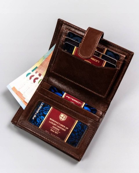 Elegancki, duży portfel męski ze skóry naturalnej - Peterson Elegancki, duży portfel męski ze skóry naturalnej - Peterson