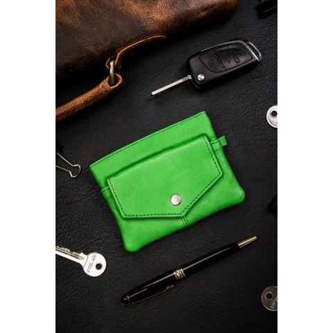 Etui na klucze ze skóry naturalnej w zielonym kolorze Etui na klucze ze skóry naturalnej w zielonym kolorze