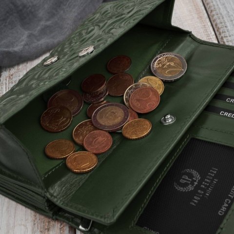 Ciemnozielony portfel damski skórzany w kwiaty duży poziomy Paolo Peruzzi AL-14-GB Ciemnozielony portfel damski skórzany w kwiaty duży poziomy Paolo Peruzzi AL-14-GB
