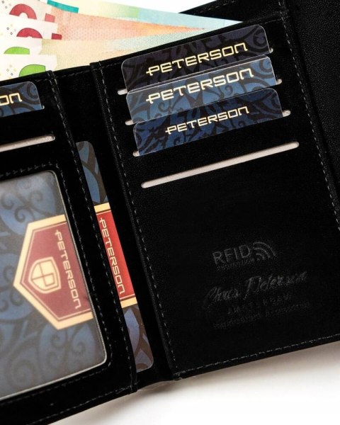Elegancki portfel damski ze skóry ekologicznej - Peterson Elegancki portfel damski ze skóry ekologicznej - Peterson