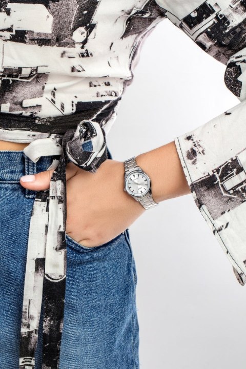 ZEGAREK DAMSKI CASIO LTP-V005D-7A (zd586e) + BOX ZEGAREK DAMSKI CASIO LTP-V005D-7A (zd586e) + BOX