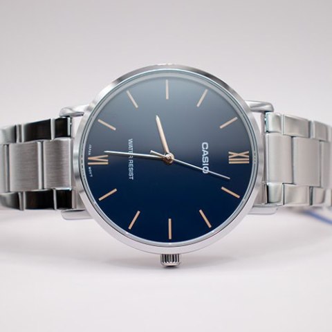 ZEGAREK MĘSKI CASIO MTP-VT01D-2B (zd165n) + BOX ZEGAREK MĘSKI CASIO MTP-VT01D-2B (zd165n) + BOX