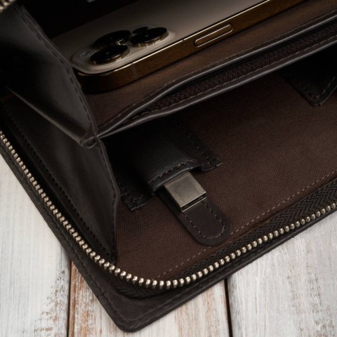 Saszetka męska skórzana do ręki elegancka brązowa Paolo Peruzzi AL-26-BR Saszetka męska skórzana do ręki elegancka brązowa Paolo Peruzzi AL-26-BR