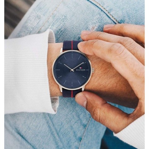ZEGAREK MĘSKI TOMMY HILFIGER 1791844 + BOX ZEGAREK MĘSKI TOMMY HILFIGER 1791844 + BOX