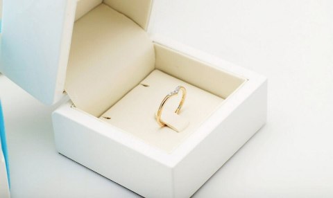 Złoty pierścionek PZD5990 - Diament Złoty pierścionek PZD5990 - Diament